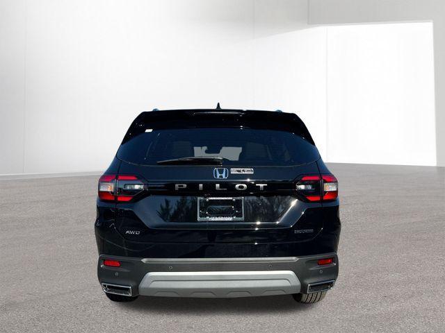 new 2025 Honda Pilot car, priced at $47,339