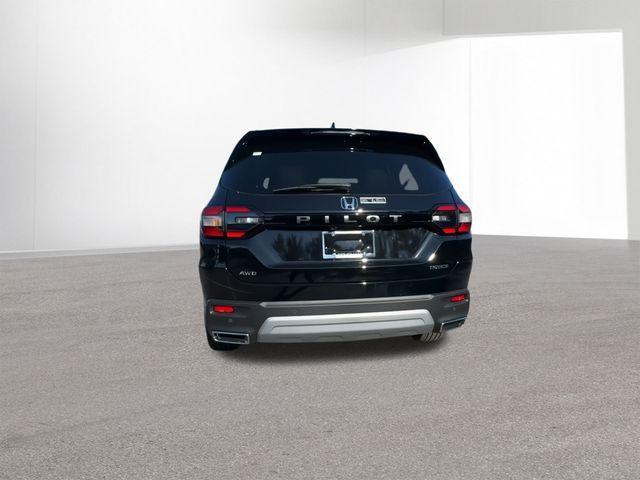new 2025 Honda Pilot car, priced at $47,339