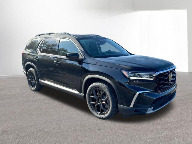 new 2025 Honda Pilot car, priced at $47,339