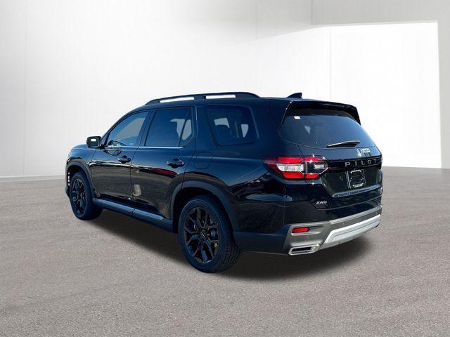 new 2025 Honda Pilot car, priced at $47,339