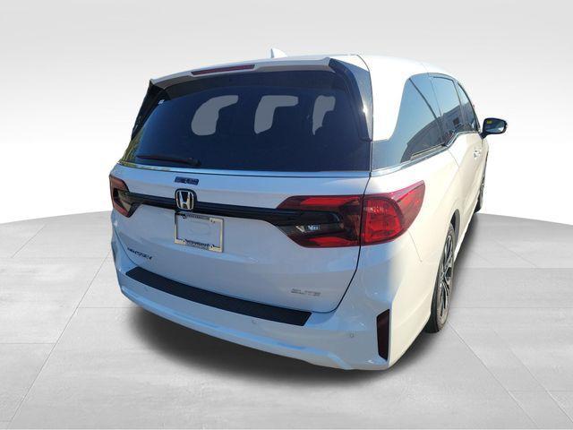 new 2025 Honda Odyssey car, priced at $50,621