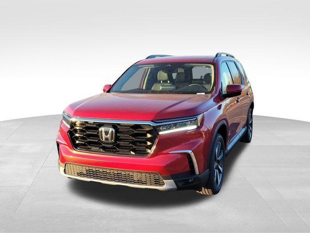 new 2025 Honda Pilot car, priced at $49,392