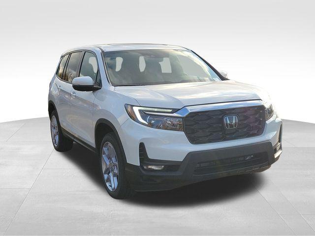 new 2025 Honda Passport car, priced at $42,650