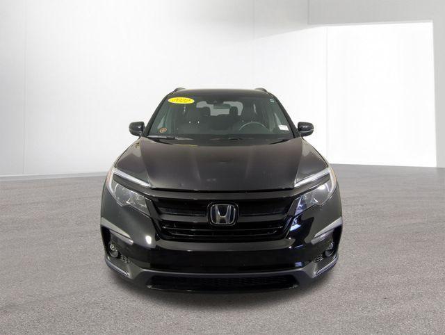 used 2022 Honda Pilot car, priced at $27,615