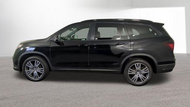 used 2022 Honda Pilot car, priced at $27,615