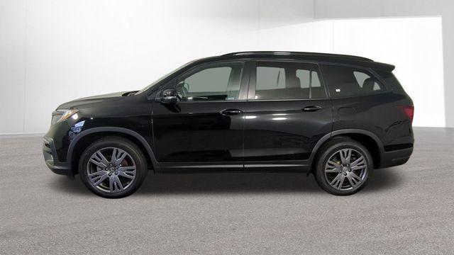 used 2022 Honda Pilot car, priced at $27,615