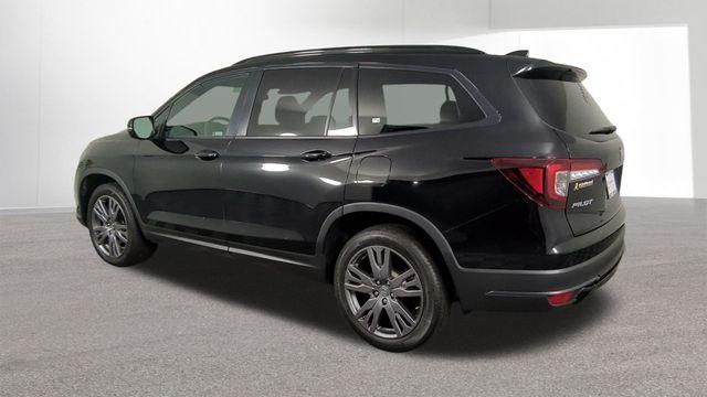 used 2022 Honda Pilot car, priced at $27,615