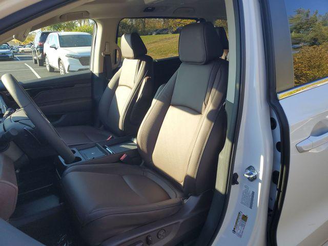 new 2026 Honda Odyssey car, priced at $46,610