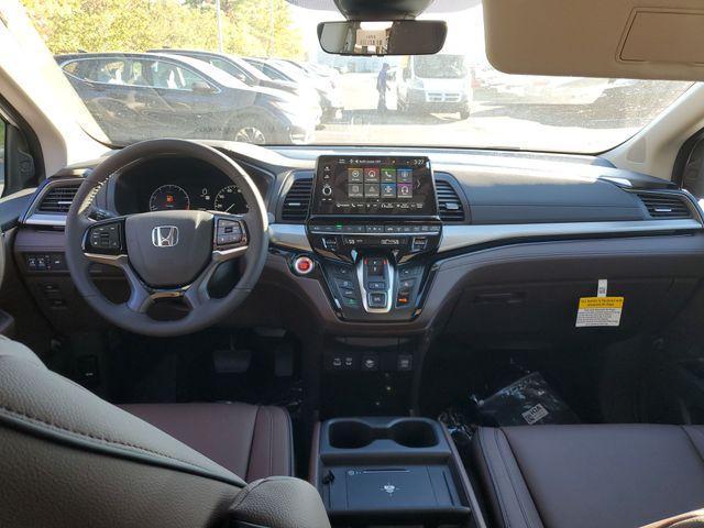 new 2026 Honda Odyssey car, priced at $46,610