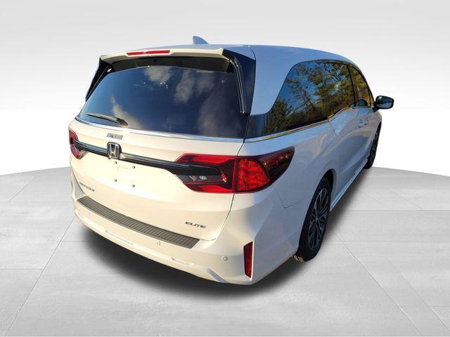 new 2025 Honda Odyssey car, priced at $50,621