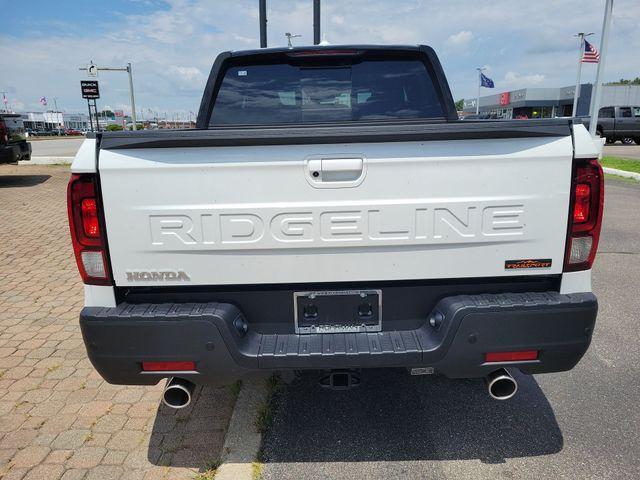 new 2024 Honda Ridgeline car, priced at $45,120