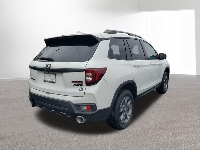 used 2022 Honda Passport car, priced at $30,756