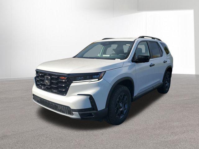 new 2025 Honda Pilot car, priced at $46,859