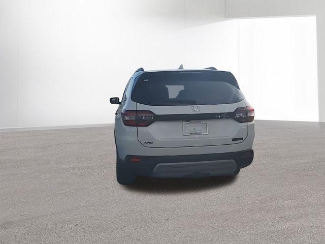 new 2025 Honda Pilot car, priced at $46,859