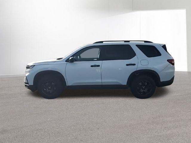 new 2025 Honda Pilot car, priced at $46,859