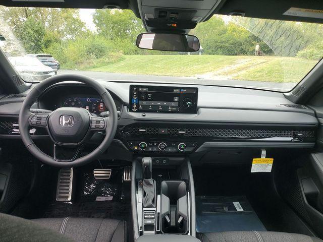 new 2025 Honda Accord Hybrid car, priced at $33,800