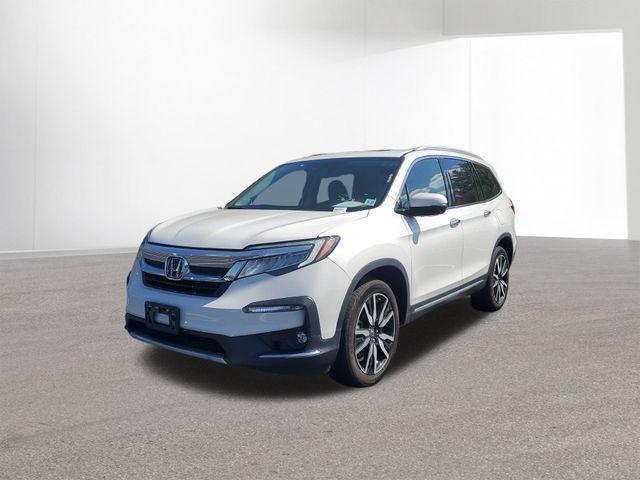 used 2022 Honda Pilot car, priced at $32,252