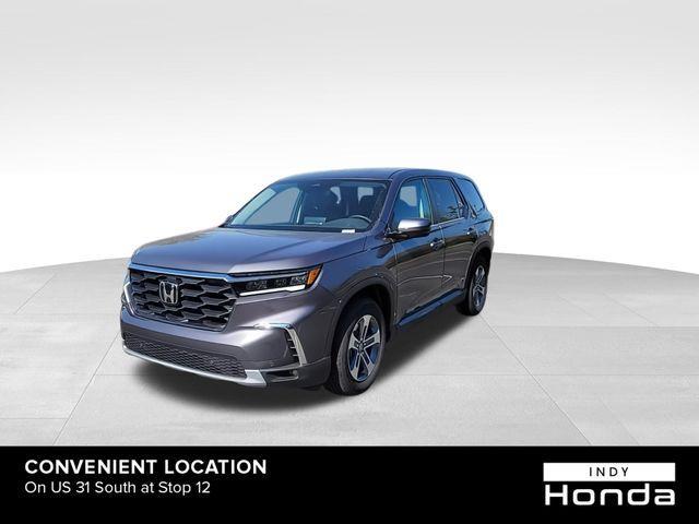 new 2025 Honda Pilot car, priced at $45,816