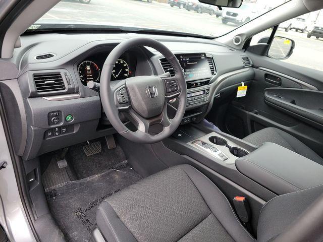 new 2025 Honda Ridgeline car, priced at $38,451