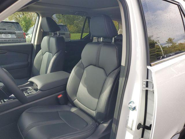 new 2025 Honda Pilot car, priced at $46,850