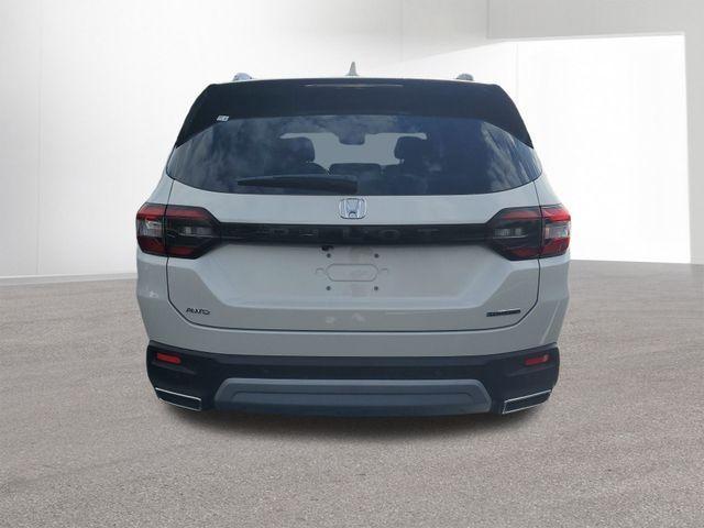 new 2025 Honda Pilot car, priced at $46,850