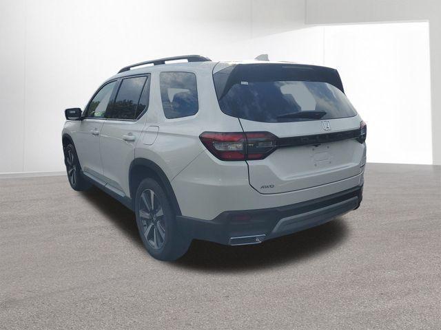 new 2025 Honda Pilot car, priced at $46,850