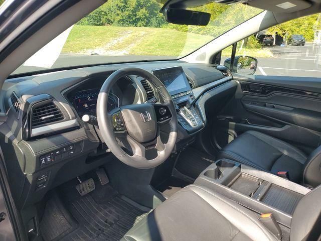 used 2023 Honda Odyssey car, priced at $34,326