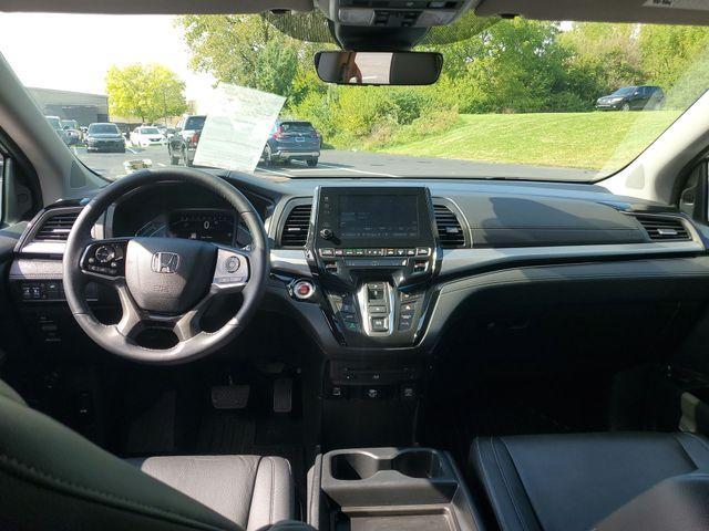 used 2023 Honda Odyssey car, priced at $34,326