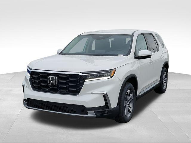 new 2025 Honda Pilot car, priced at $46,253