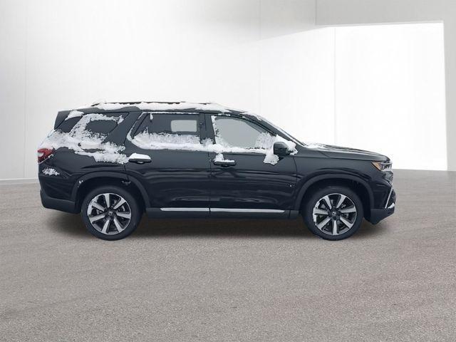new 2025 Honda Pilot car, priced at $46,423