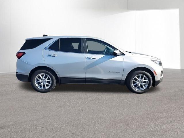 used 2022 Chevrolet Equinox car, priced at $19,454