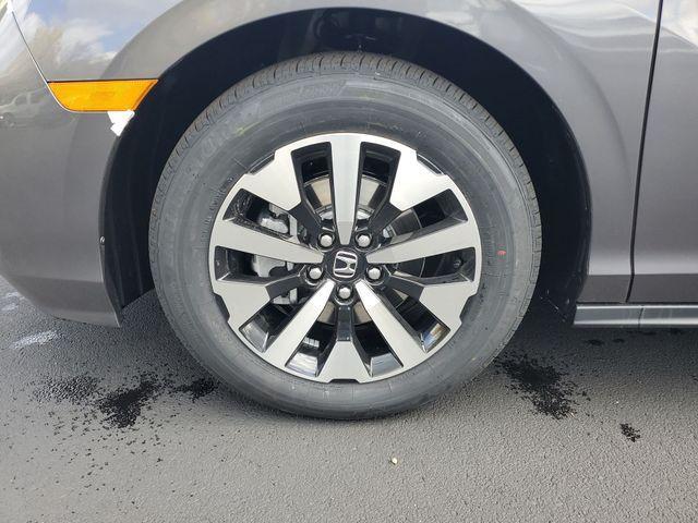 new 2026 Honda Odyssey car, priced at $41,987