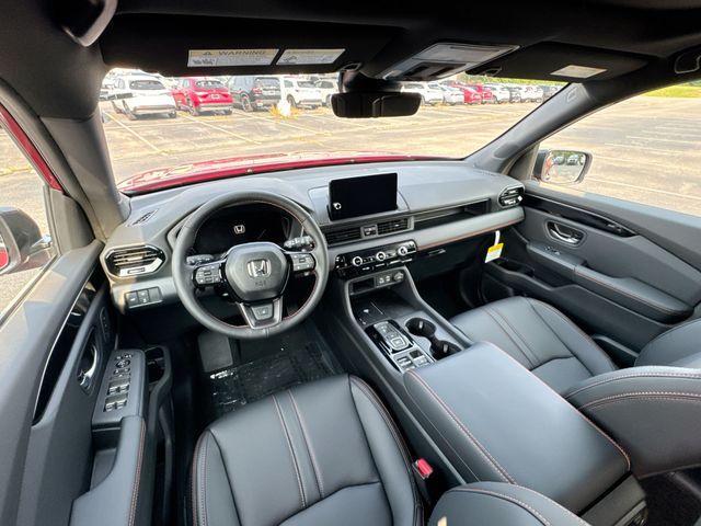 new 2025 Honda Pilot car, priced at $46,859
