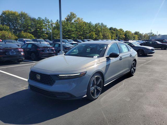 new 2025 Honda Accord Hybrid car, priced at $33,800