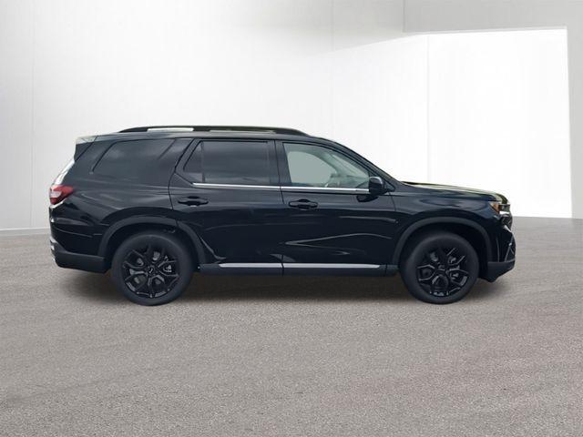 new 2025 Honda Pilot car, priced at $47,886