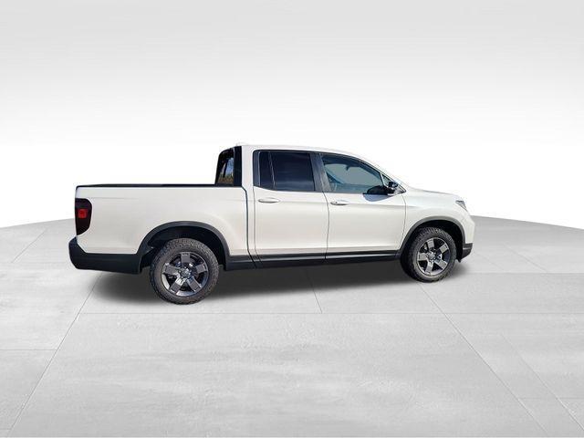 new 2025 Honda Ridgeline car, priced at $45,106