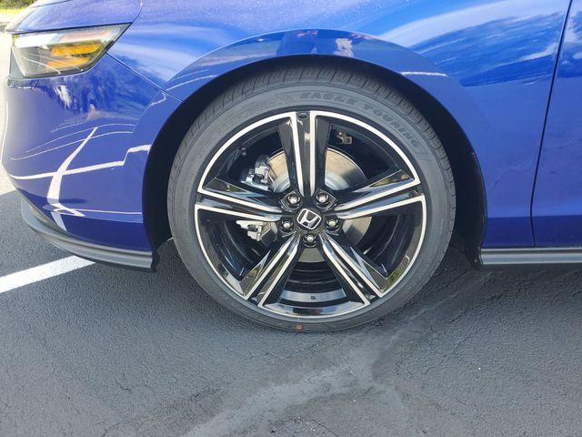 new 2025 Honda Accord Hybrid car, priced at $33,800