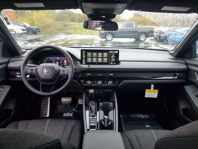 new 2025 Honda Accord Hybrid car, priced at $33,800