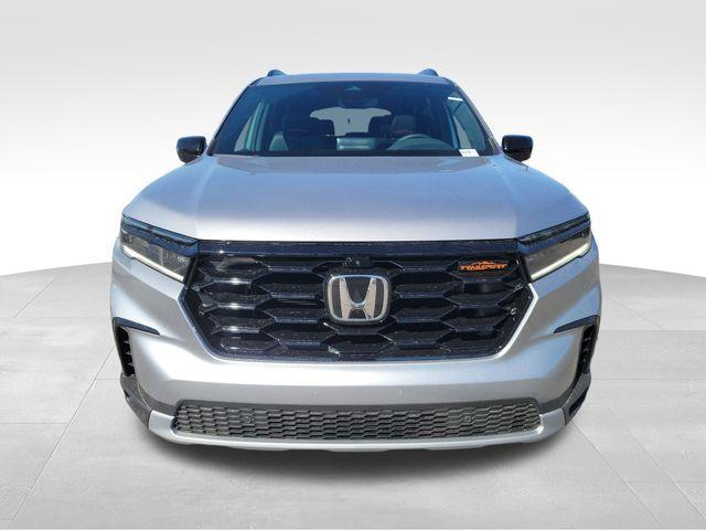 new 2025 Honda Pilot car, priced at $48,763