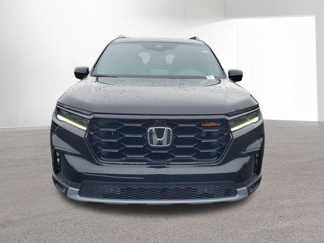 new 2025 Honda Pilot car, priced at $46,792