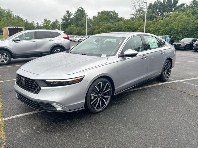new 2025 Honda Accord Hybrid car, priced at $37,720