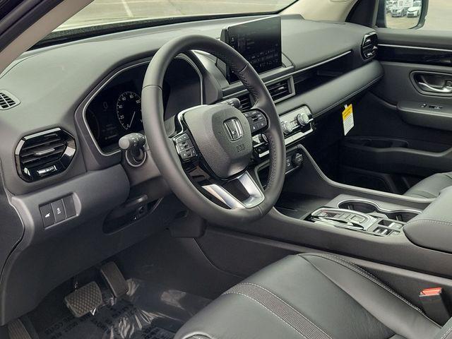 new 2025 Honda Pilot car, priced at $50,950