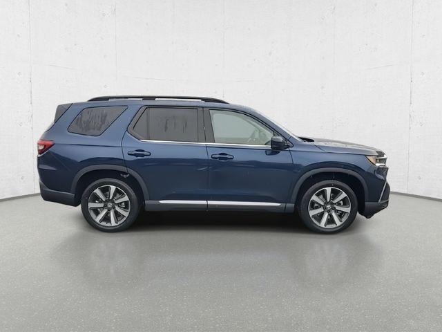 new 2025 Honda Pilot car, priced at $47,376