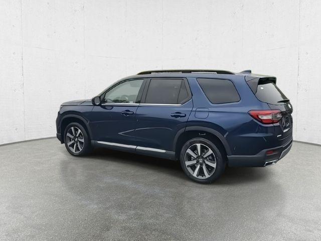 new 2025 Honda Pilot car, priced at $47,376
