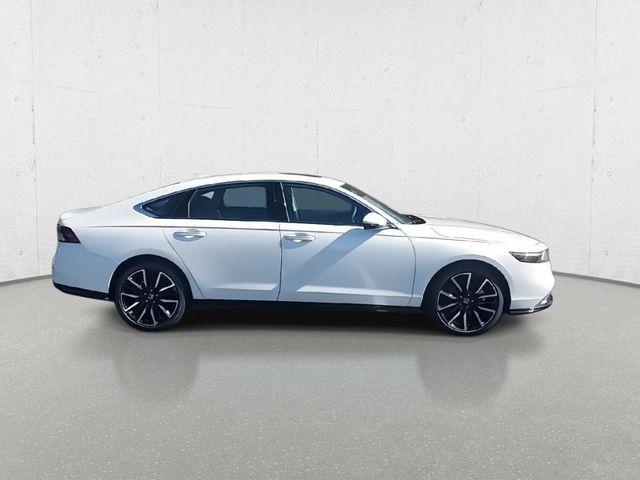 new 2025 Honda Accord Hybrid car, priced at $38,197