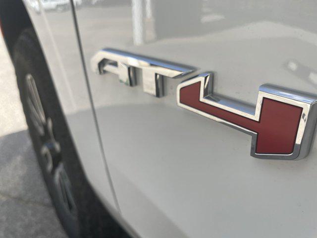 new 2024 GMC Yukon car, priced at $76,520