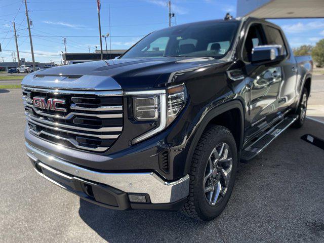 new 2025 GMC Sierra 1500 car, priced at $66,725