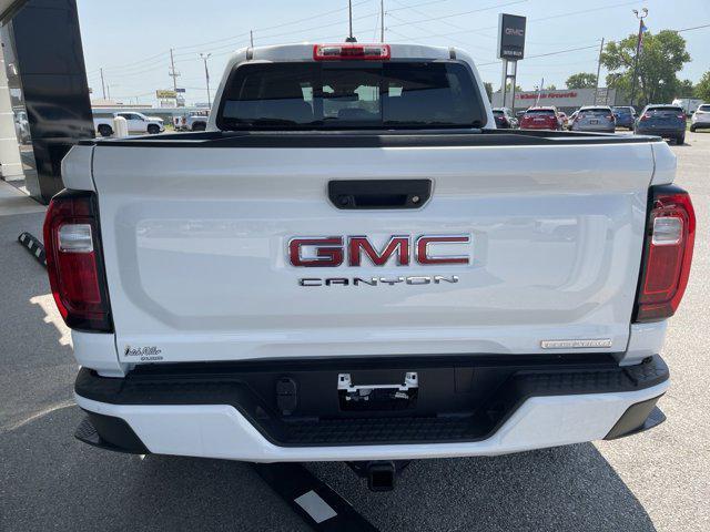 new 2024 GMC Canyon car, priced at $40,370