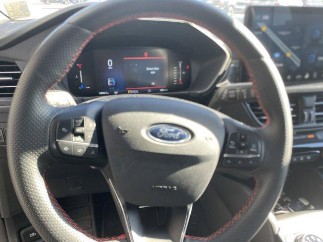 used 2023 Ford Escape car, priced at $25,554