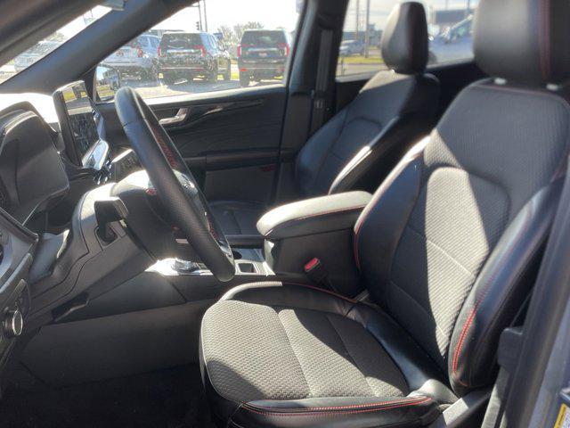 used 2023 Ford Escape car, priced at $25,554